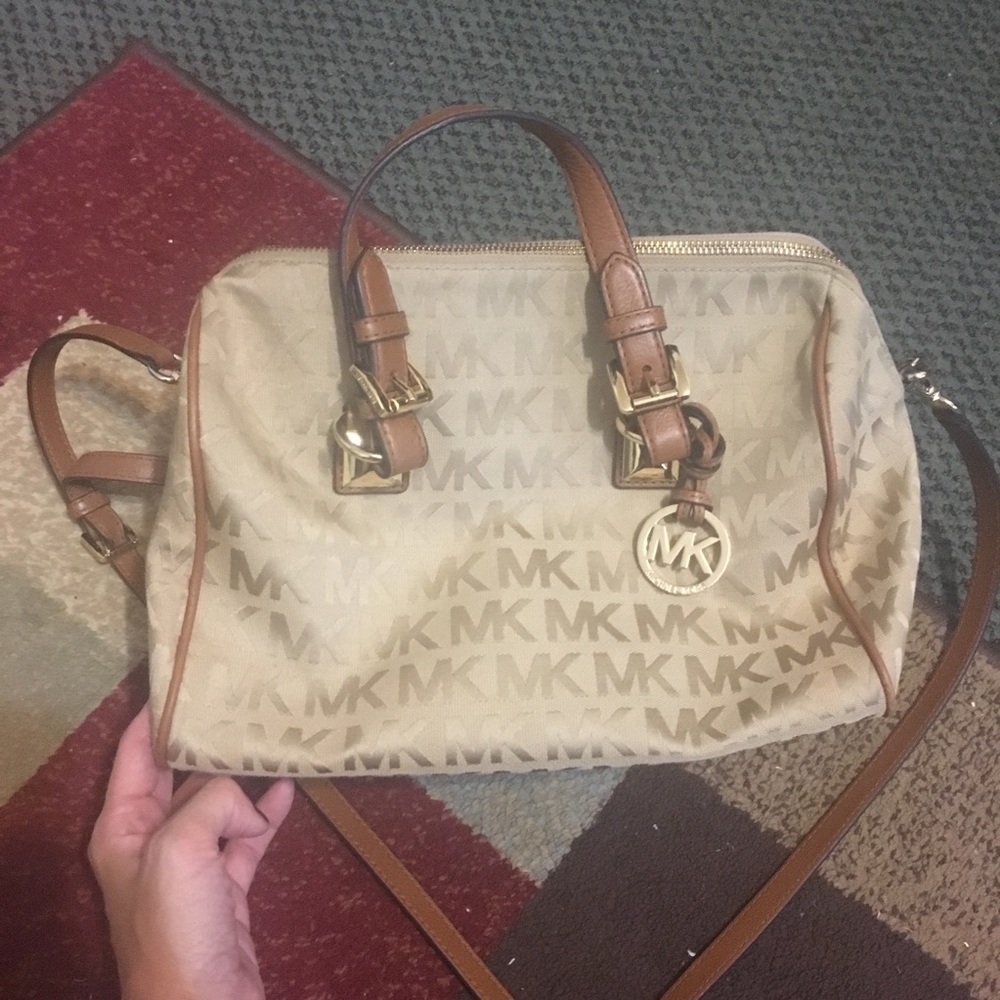 Michael Kors satchel/crossbody